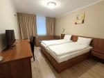 Cazare in Arad - HOTEL PARC MONEASA - Statiunea Moneasa - click aici, pentru marirea pozei